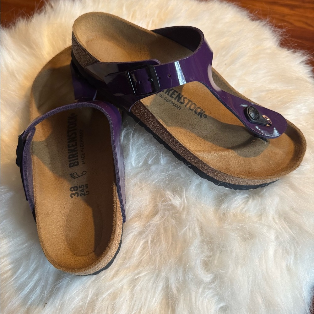 Birkenstock Classic Arizona Gizeh Plum Purple Patent Thong Sandal